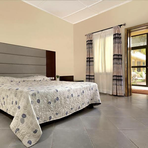 Dunia Hotel Ouagadougou Loumbila מראה חיצוני תמונה