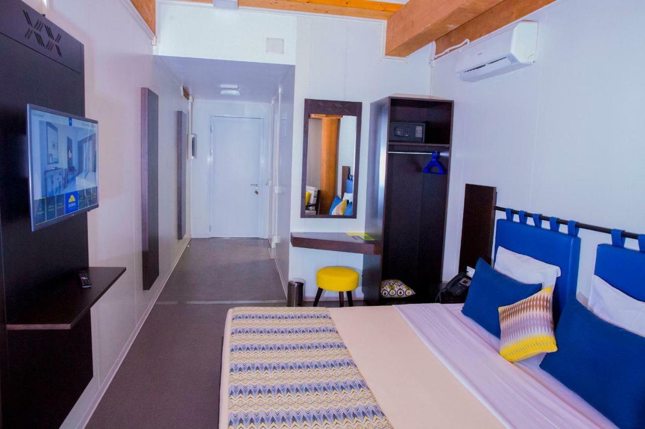 Dunia Hotel Ouagadougou Loumbila מראה חיצוני תמונה
