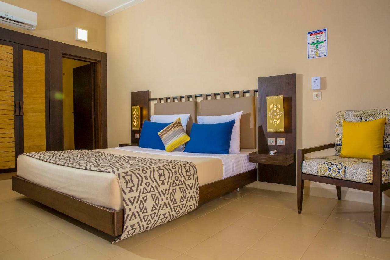 Dunia Hotel Ouagadougou Loumbila מראה חיצוני תמונה