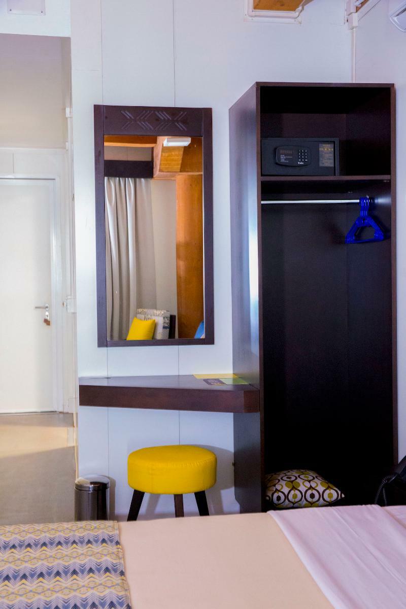 Dunia Hotel Ouagadougou Loumbila מראה חיצוני תמונה